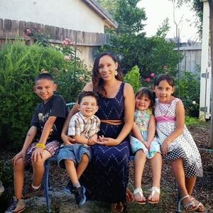 Meet your Posher, Rosalinda